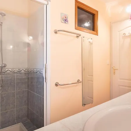 Maison Des Cerisiers Avec Piscine Privee A * 사흘라 라 카네다