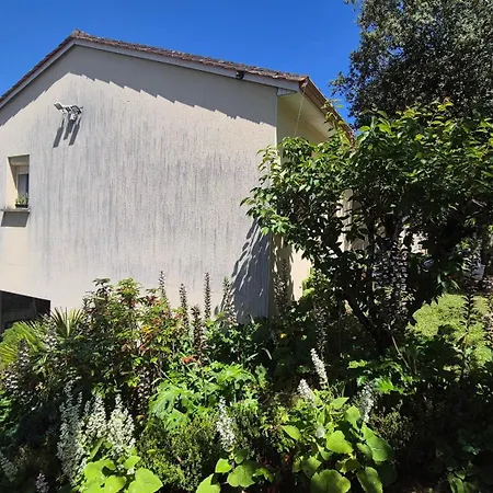 Maison Des Cerisiers Avec Piscine Privee A 사흘라 라 카네다