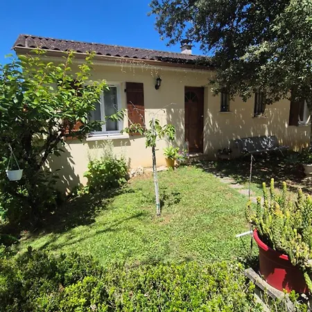 Feriehus Maison Des Cerisiers Avec Piscine Privee A